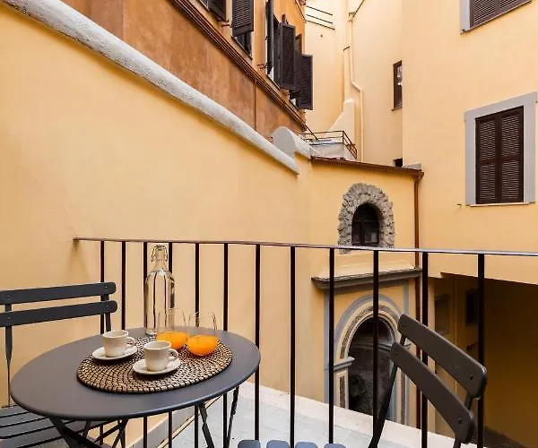 Apartament The Court Piazza Di Spagna *